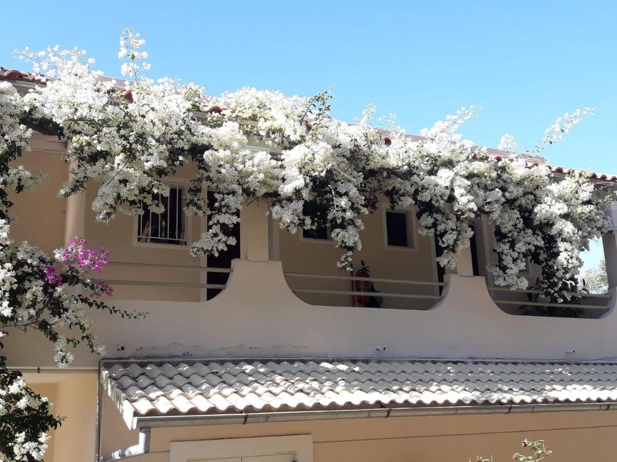 Makis Apartments Arillas  Exterior photo