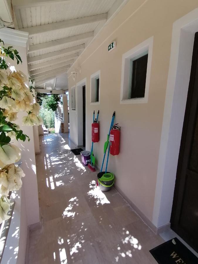 Makis Apartments Arillas  Exterior photo