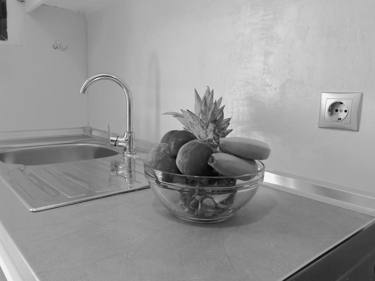 Makis Apartments Arillas  Exterior photo