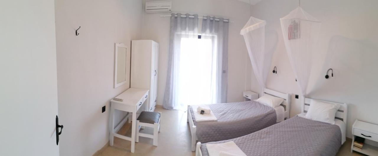 Makis Apartments Arillas  Exterior photo